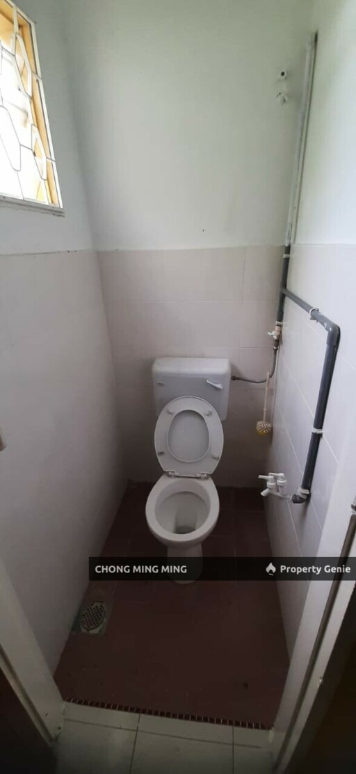 Single Storey Semi Detached House @ Taman South East Seremban for Sale