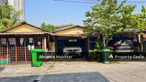 Renovated Double Storey Taman Medan PJS 2 Petaling Jaya