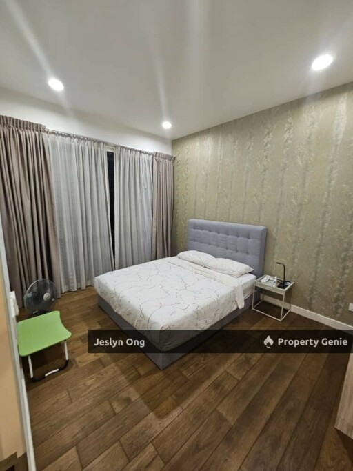 4 Bedrooms Condominium at Imperial Condominium for Rent