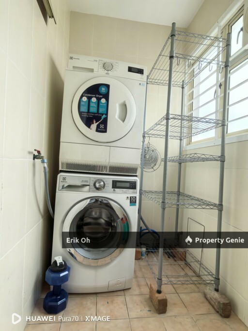 East Lake Residence Seri Kembangan PENTHOUSE FOR SALE