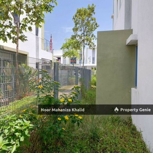 Casa Wood Cybersouth Dengkil Selangor
