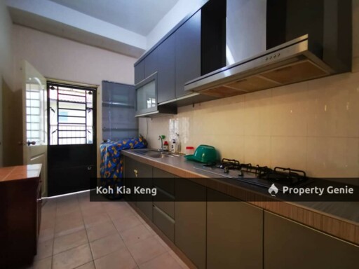 Lake Villas @ Austin Perdana