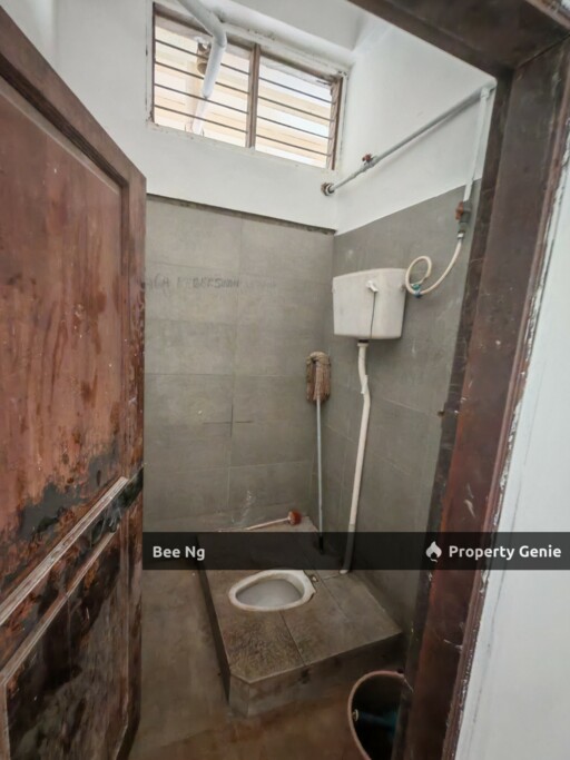 Skudai / Jalan Silat Goyong / Double Factory
