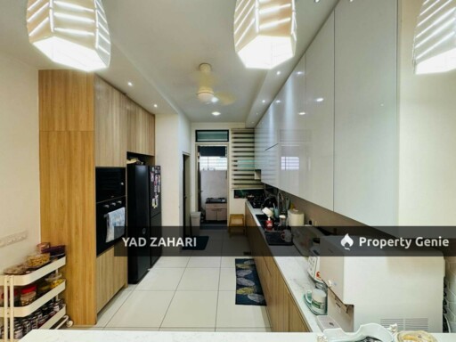 Ferrea Denai Alam, Shah Alam | 2-Storey Terrace 4 Bedrooms | RM950K - Below MV, Strategic Location & Partly Furnished
