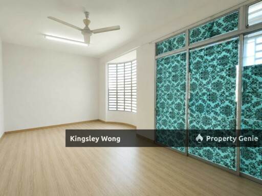 Medan Klebang Sentosa Freehold Double Storey Terrace House Facing South