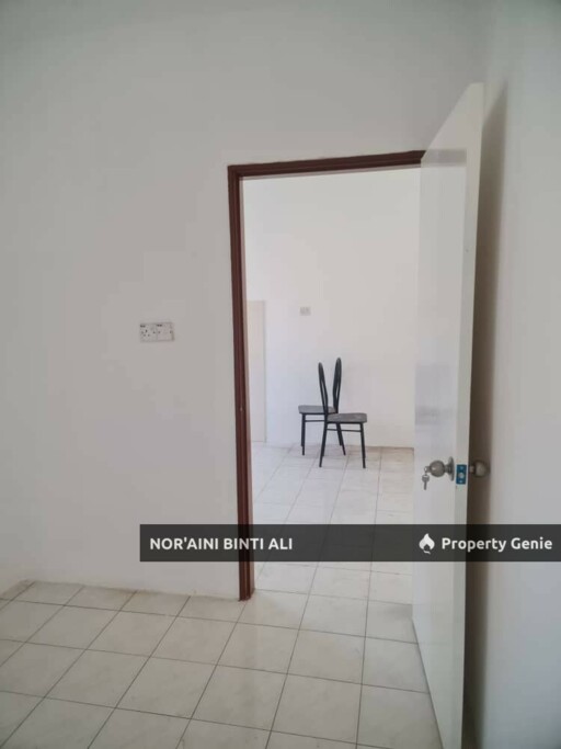 utk dijual rumah teres Tmn Gambang Damai Kuantan