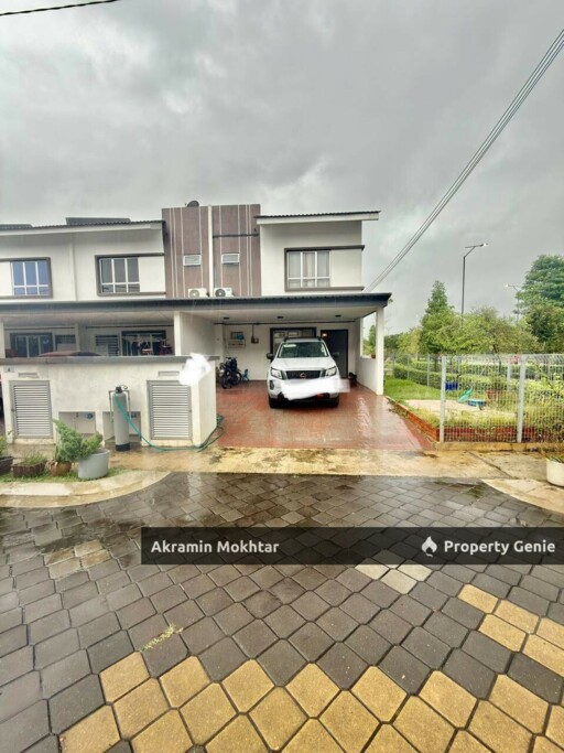 END LOT & EXTENDED | Double Storey IRAMA PERDANA LBS Alam Perdana, PUNCAK ALAM