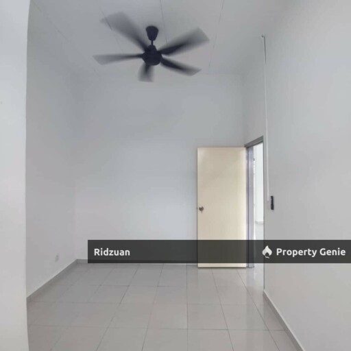 Taman Makmur, Kluang Single Storey Terrace House