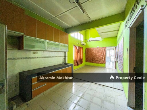 FREEHOLD & END LOT | 1 Storey Terrace House Taman Semenyih