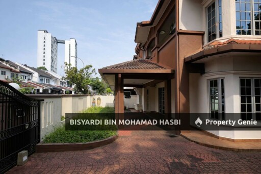 4,580 SQ.FT Corner Lot Double Storey Terrace House , USJ 23 Subang Jaya.