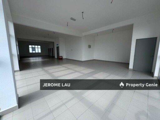 Bandar Uda Utama Next to Sutera & Nusa Bestari End Lot  Shop for Rent