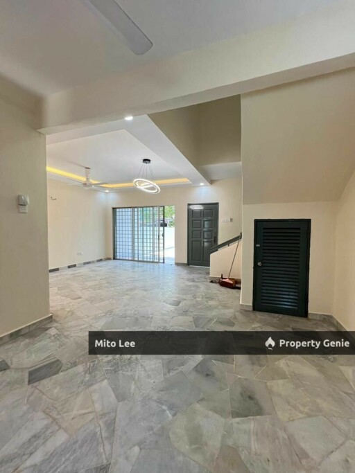 Double Storey Terrace House at Taman Pasir Putih for Sale!