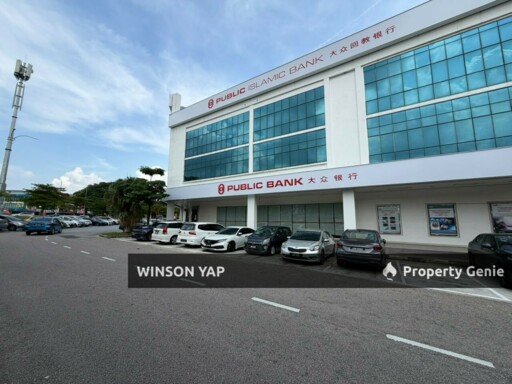 3 Storey Shop Office Top Floor Taman Molek JB Partial Furnished