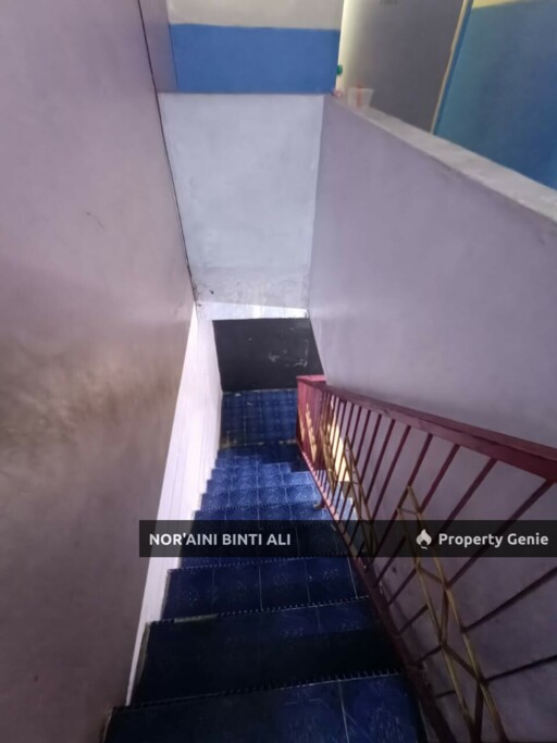 Rumah Teres 2 tingkat Indera Mahkota 2, Kuantan