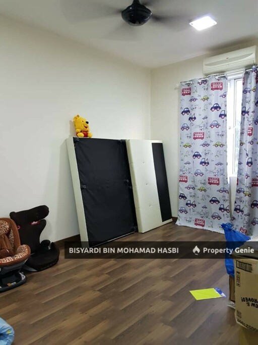 6,168 SQ.FT Corner Lot Semi Detached, Taman Delima Jaya Dengkil, Sepang.