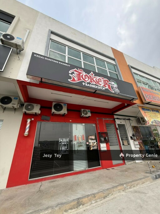 Skudai - 1st Floor Shop For Rent