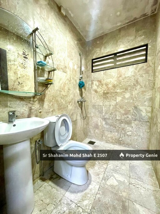Corner Lot Bungalow in Seksyen 3, Petaling Jaya