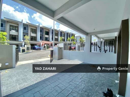 Nassim Heights, Ampang | 3-Storey Link 5 Bedrooms | RM1.2M - Strategic Location & Exclusive Private Road