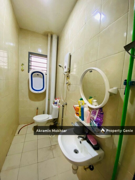 PARTIALLY FURNISHED, RENOVATED & 2 PARKING | PANGSAPURI PUTRA, TAMAN PUTRA IMPIAN, BANDAR SERI PUTRA, KAJANG