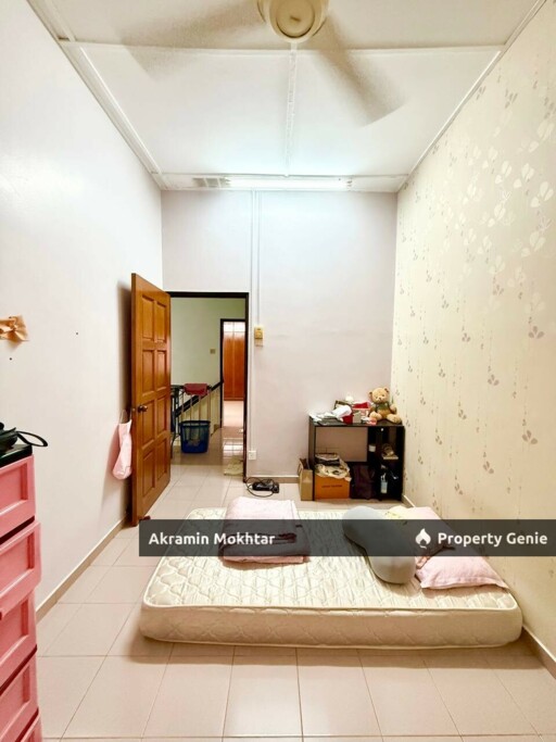 Freehold, End Lot, Renovated & Fully Furnished | Double Storey Taman Universiti Indah, Seri Kembangan