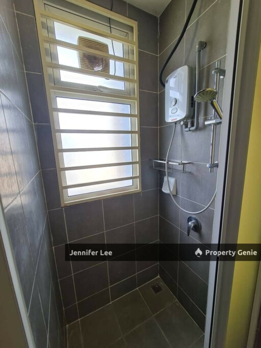 V Residensi 2 Shah Alam, Jalan Budiman 22/3, Shah Alam, Selangor