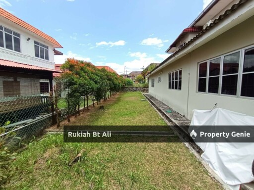 BUNGALOW MURAH TAMAN PAROI JAYA