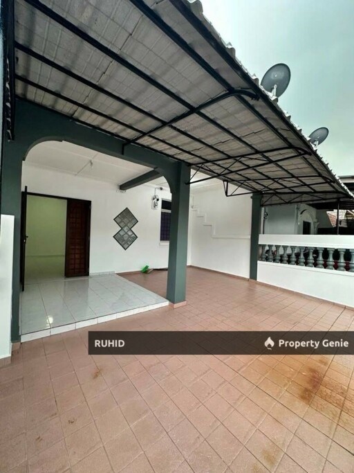 Taman Universiti Single Storey Terrace for Sale
