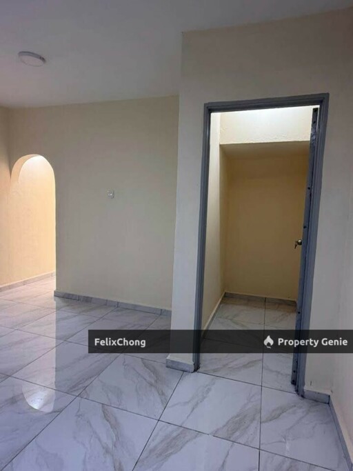Johor Jaya 2 Sty Low Cost Corner Lot,Jalan Seroja,Johor Bahru,Renovated