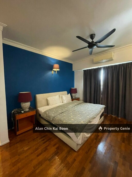 One Jelatek Residence Fully Furnished Condominium  with 2 Car Park Walking Distance to LRT Station