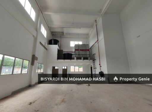 NEW 3 STOREY SEMI DETACHED , BALAKONG JAYA, BALAKONG .