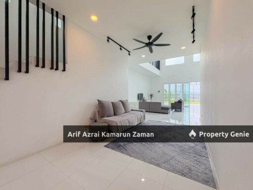 [For Sale] Double Storey Bungalow, Puncak Mekar Sungai Merab | 4R3B | RM1,350,000