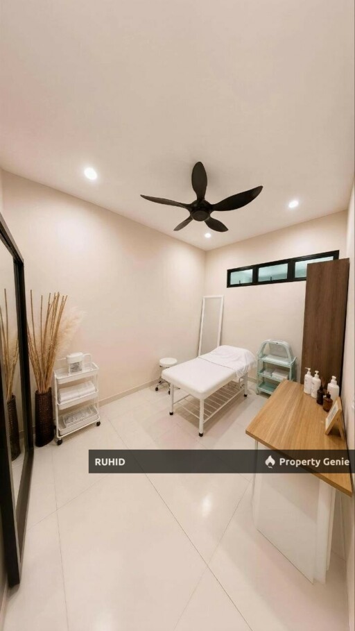 Aspira LakeHomes Gelang Patah Superlink 24'x75' Freehold | Near Tuas Second Link | Renovated