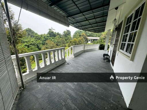 Bungalow Lubuk Merbau Kuala Kangsat Perak