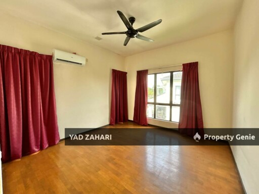 Saujana Villa, Taman Prima Saujana, Kajang | 2.5 Storey Bungalow 5 Bedrooms | RM1.75M - Gated and Guarded, Freehold, Spacious Hall & Built Up