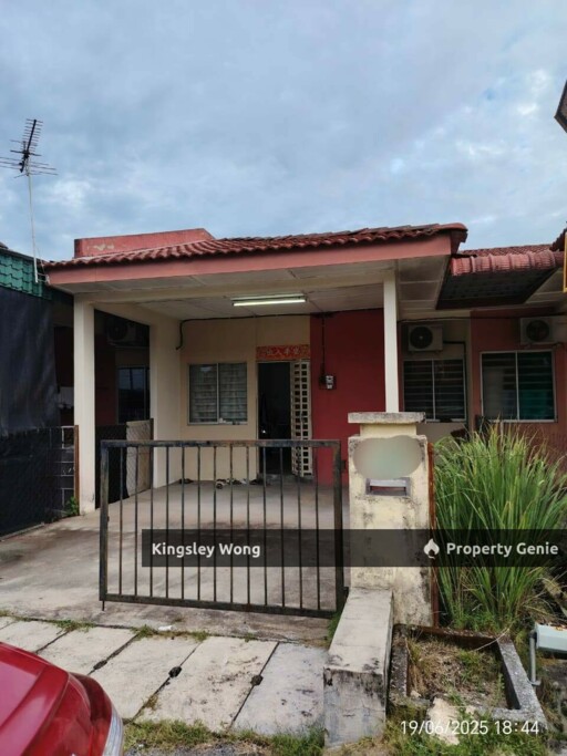 Seri Margosa, Bandar Seri Botani Freehold Single Storey Terrace House Fully Loan available Near Hospital Schools