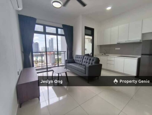 2 Bedrooms Apartment at Meldrum Heights Residence for Rent