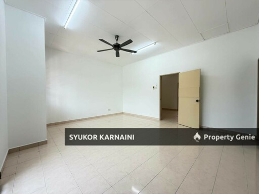 Double Storey Superlink Lorong Az Zaharah, Puncak Alam