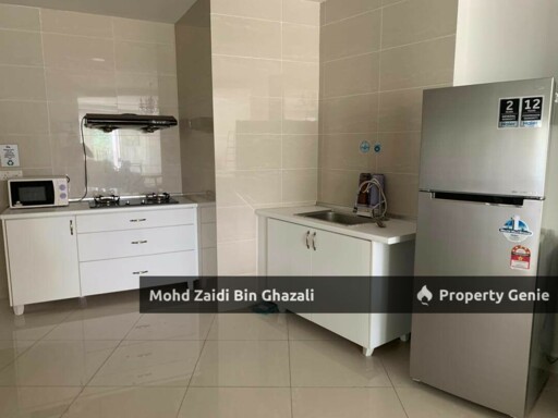 Grand Beverly Hill Sky Bungalow Nilai