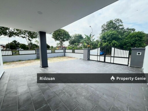 Taman Pulai Indah, Double Storey Corner Lot
