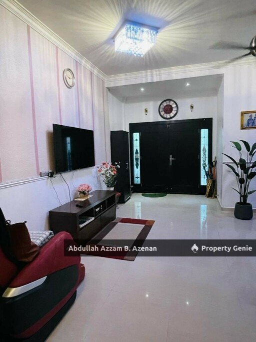 RENOVATED Semi D Setingkat Setengah Taman Pasir Emas Jaya Sg Petani