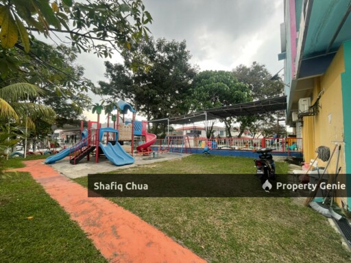 Double Storey Corner House with Bigger Land Seksyen 4, Petaling Jaya For Sale