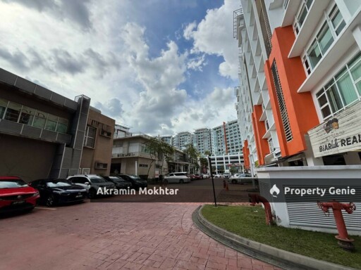 Freehold & Facing Main Road | Prime Oasis Square Office for Sale – Main Road Frontage in Ara Damansara