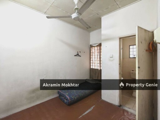 Facing Open  Double Storey, Lorong Az- Zaharah  Seksyen 10, Puncak Alam 