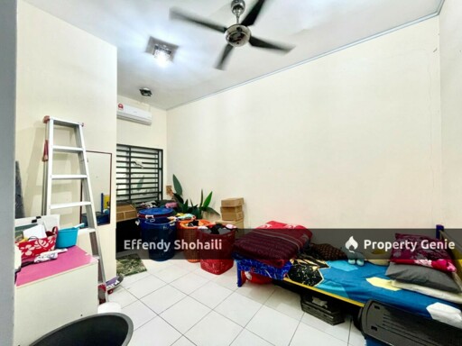 LAMAN ORKID NILAI IMPIAN TERRACE