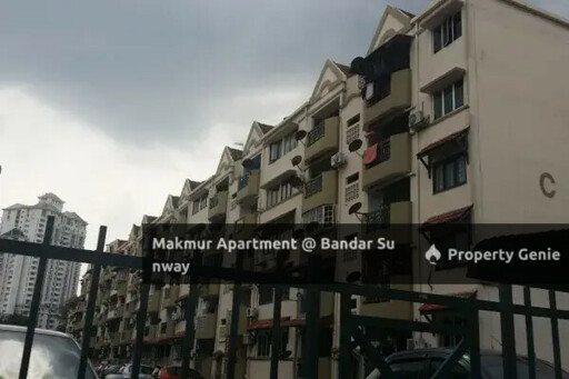Makmur Apartment @ Bandar Sunway