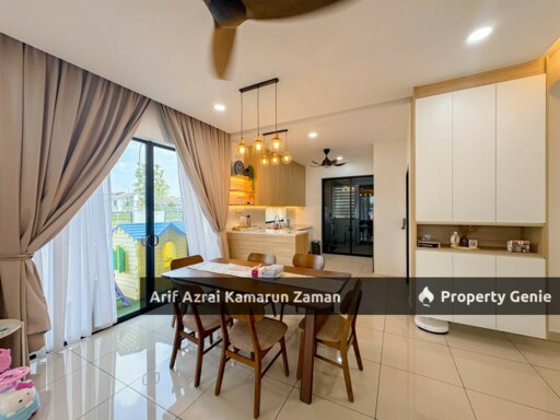 [For Sale] Corner Lot Double Storey Terrace House, Lumira Bandar Bukit Raja, Klang | 4R4B | RM1,200,000