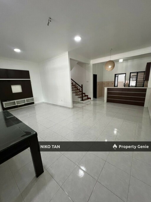 [RENOVATED]2-Storey Jalan Bakti, Mutiara Rini For Sale