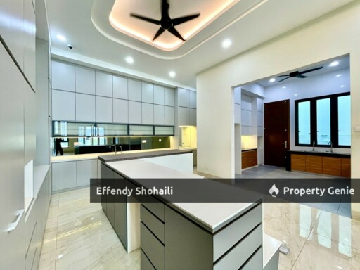 DAMANSARA COUNTRY HEIGHTS MANSION