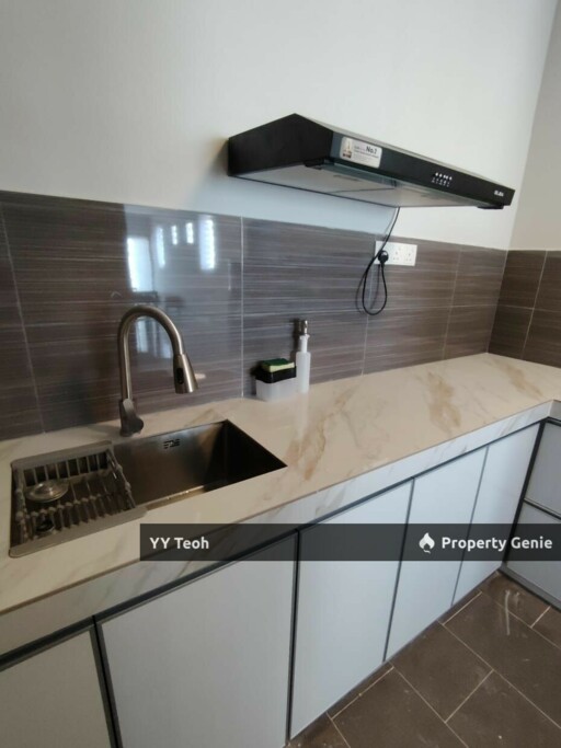 Admiral Residence CORNER 4R Unit