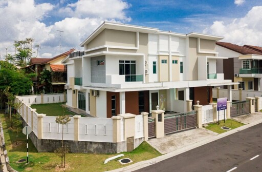 Viscosa, Taman Kempas Utama